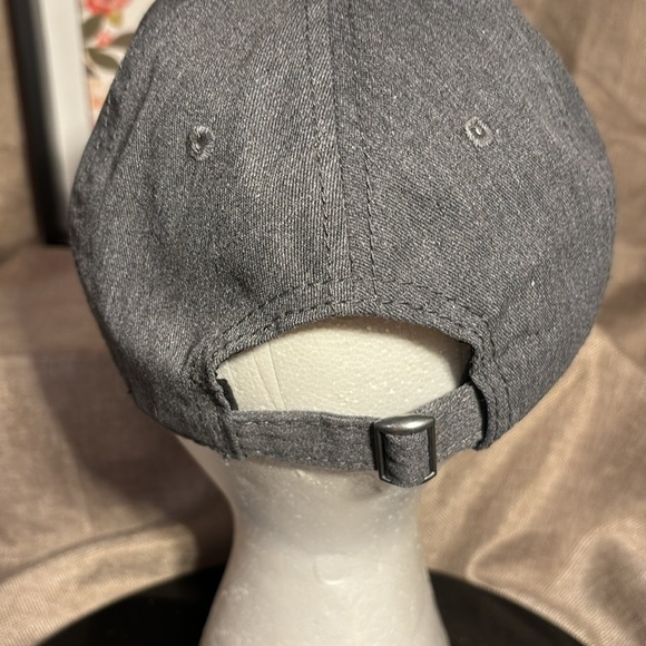 Hogwarts Harry Potter Hat Gender neutral - Picture 2 of 4